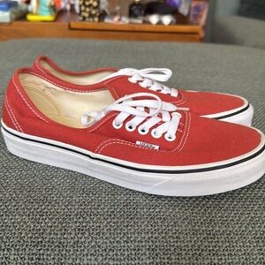 Vans Authentic’s orange red